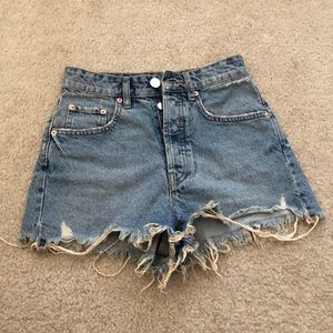 Zara Distressed High Waisted Denim Shorts Size 2